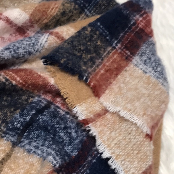 Cato Plaid Knit Poncho One Size - Picture 8 of 10